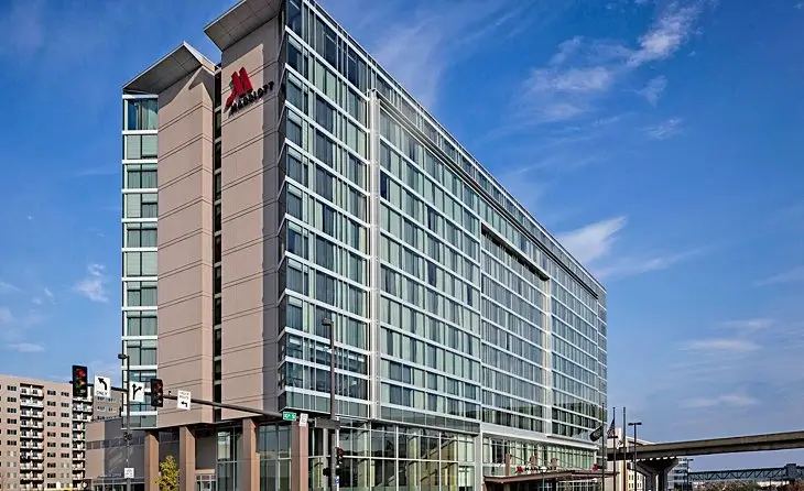 Hotels & Resorts to Stay in Omaha, Nebraska