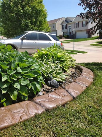 Landscape Curbing of Lincoln/Omaha