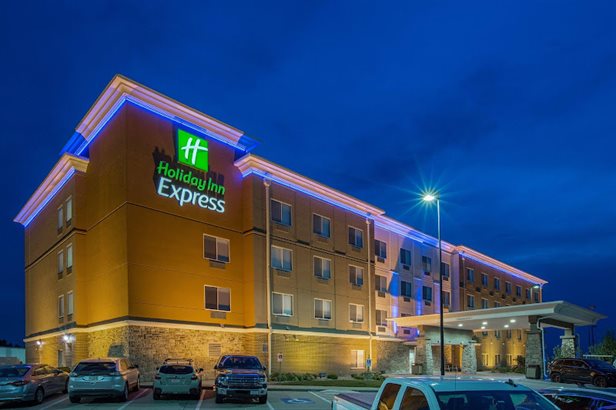 Holiday Inn Express Hastings, an IHG Hotel