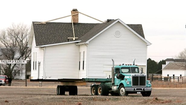 Nebraska House Moving by Williams and Son House Movers